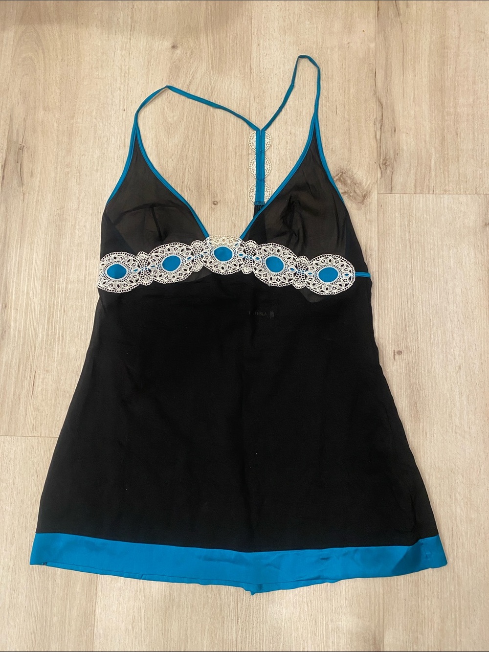 La Perla Lingerie Lace and Silk Medium Made in Italy. This Is Gorgeous!!